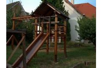 Ungārija Chata Csopak, Eksterjers